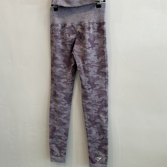 Gymshark Matching Camo Set - Picture 11 of 12